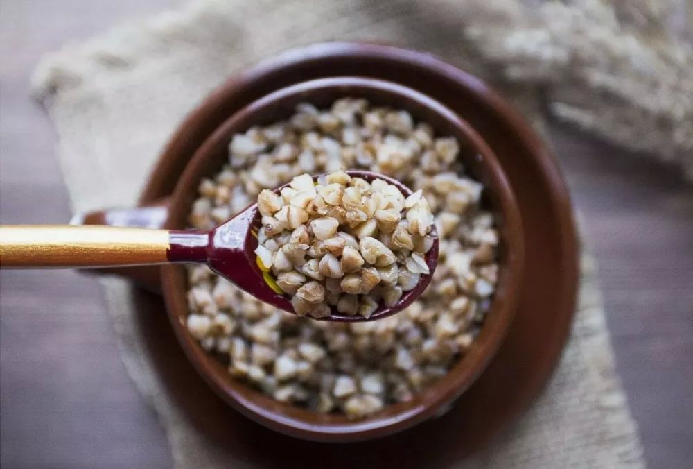 Изысканная гречка: новый рецепт со свёклой и орехами Изысканная гречка: новый рецепт со свёклой и орехами