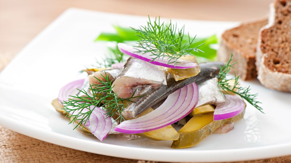 Как засолить скумбрию: рецепт идеальной закуски к картошке Как засолить скумбрию: рецепт идеальной закуски к картошке