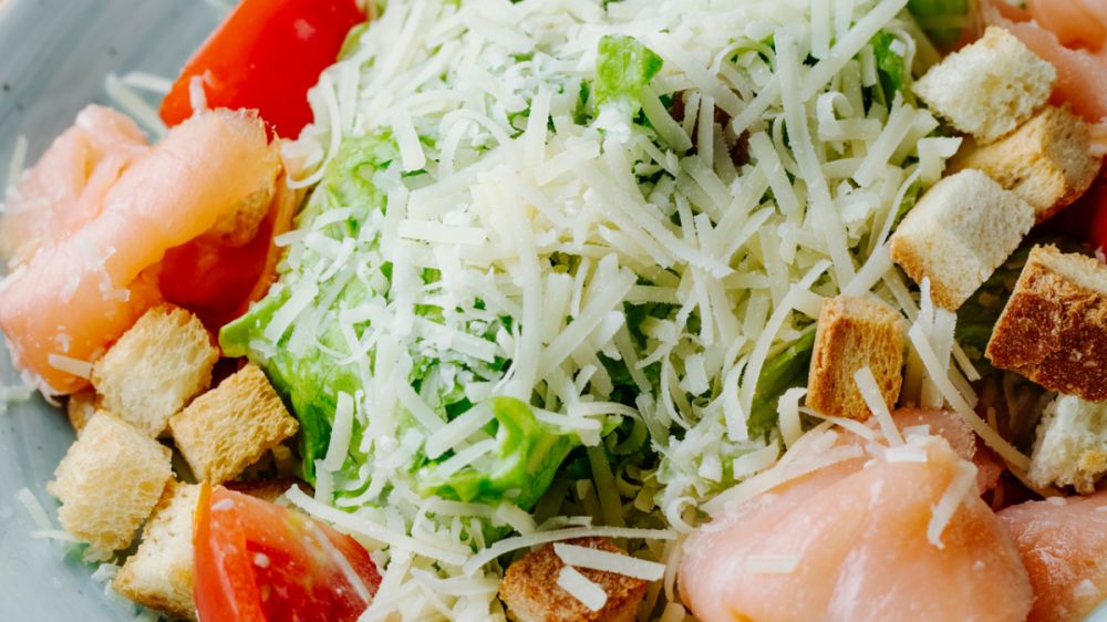 Салат «Блондинка»: простота и вкус, который покорит вас Салат «Блондинка»: простота и вкус, который покорит вас