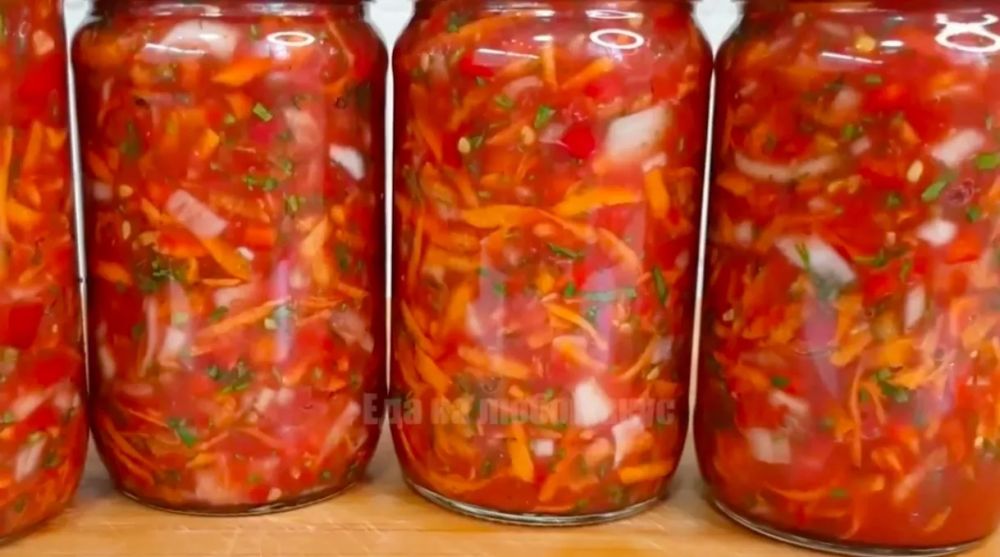 Летняя ароматная приправа на зиму: как просто сохранить вкусы сезона Летняя ароматная приправа на зиму: как просто сохранить вкусы сезона