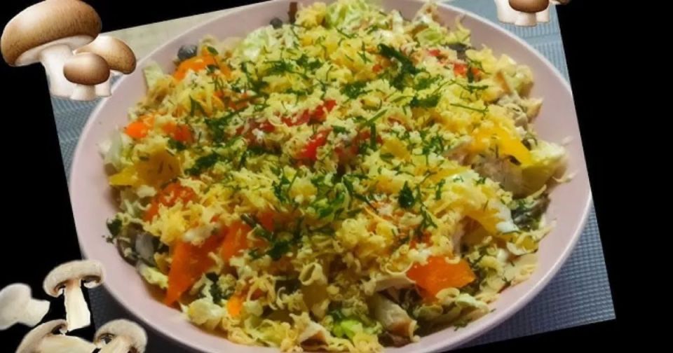 Салат с пекинской капустой и грибами: сытный и вкусный ужин Салат с пекинской капустой и грибами: сытный и вкусный ужин