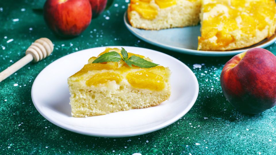 Быстрый пирог с фруктами: минимум усилий, максимум вкуса Быстрый пирог с фруктами: минимум усилий, максимум вкуса