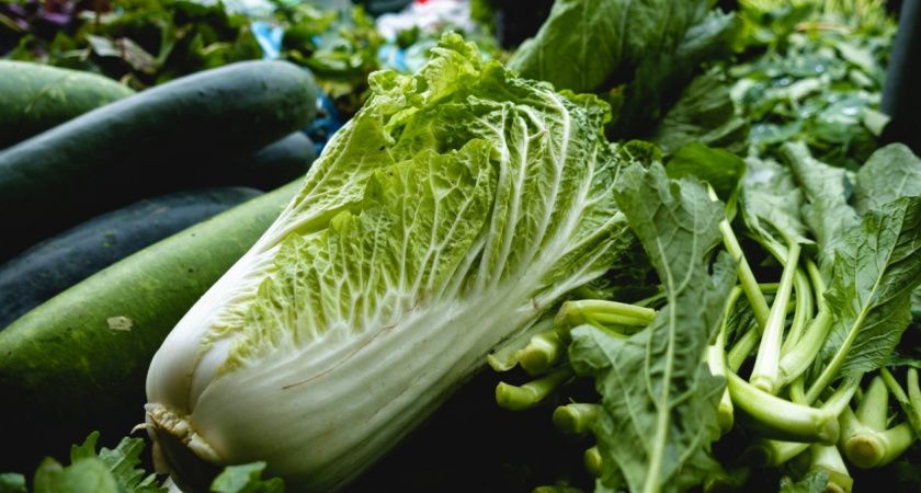 Салат из пекинской капусты: сытно, вкусно и быстро!