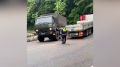 На трассе Джубга Сочи возник масляный каток: автолюбители в затруднении