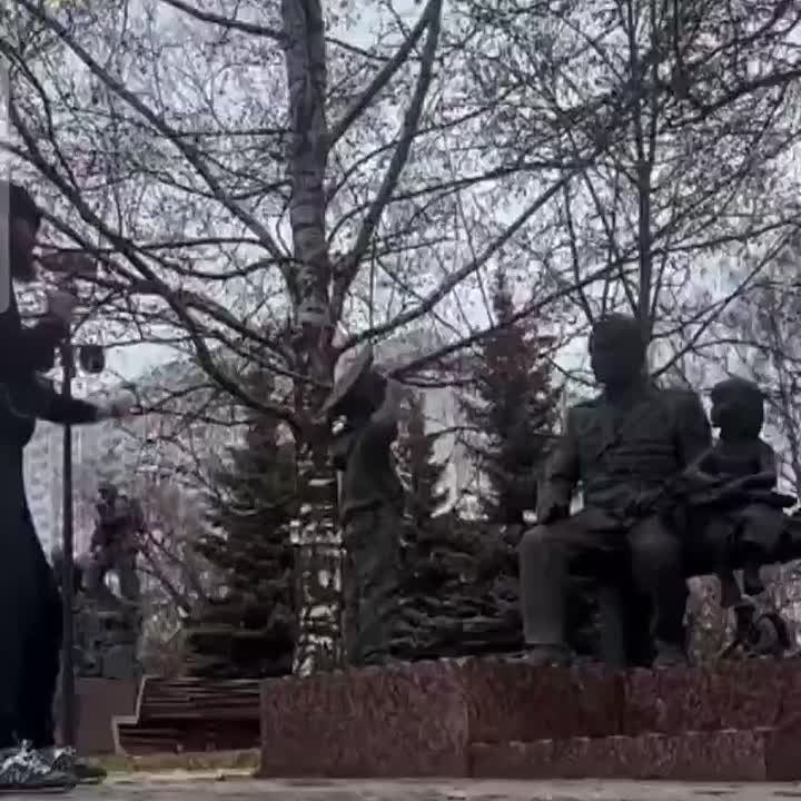 "Я вышел из дома в 8 утра на тренировку, сам опрятный